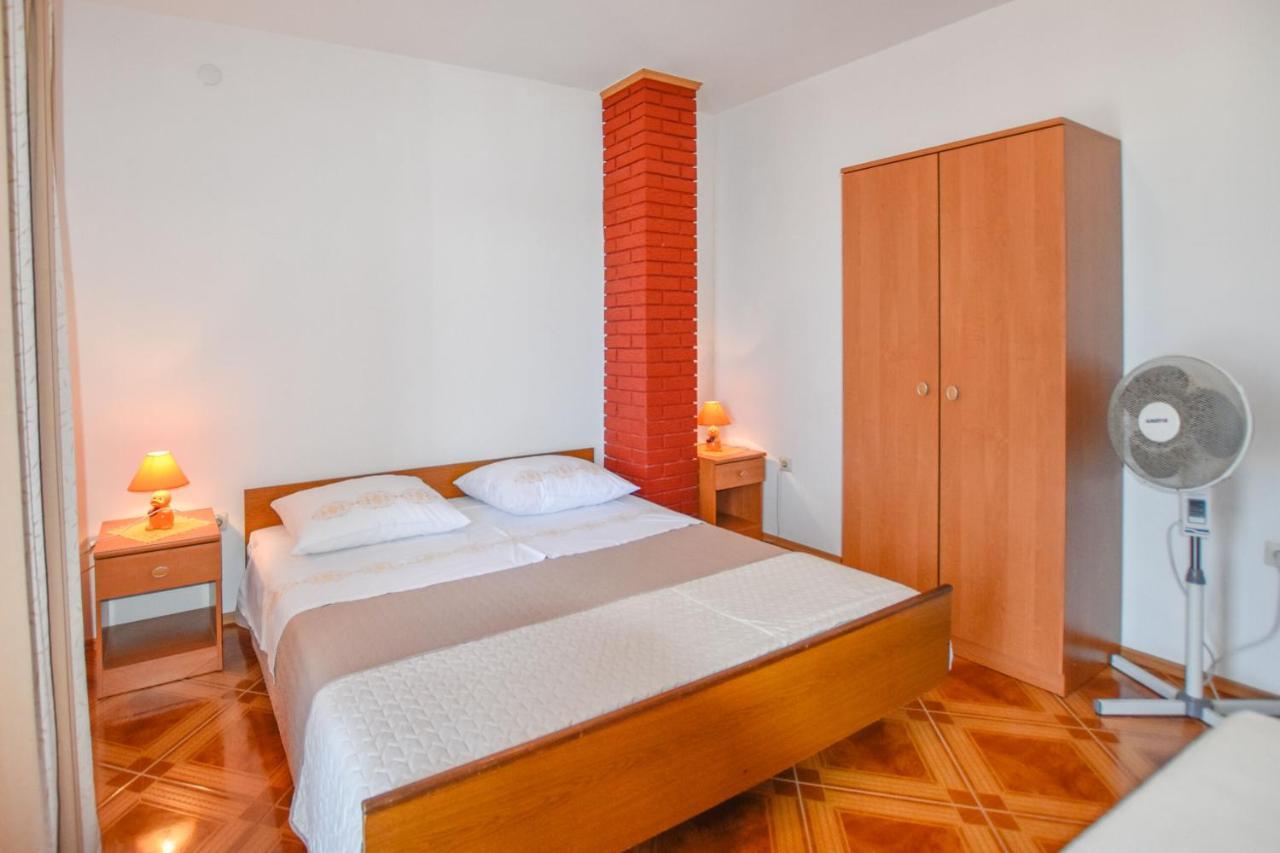Apartments Marica Sukošan Eksteriør billede