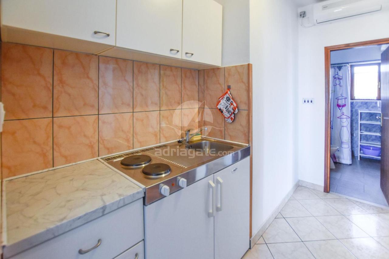 Apartments Marica Sukošan Eksteriør billede